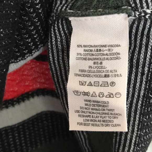 ⭐️HOST PICK⭐️FREE PEOPLE WhatAFlirt Sweater&Skirt - Picture 5 of 8